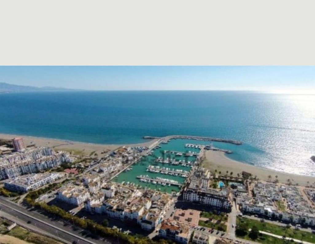 Apartamento En Marina Puerto De La Duquesa Castillo de Sabinillas Kültér fotó